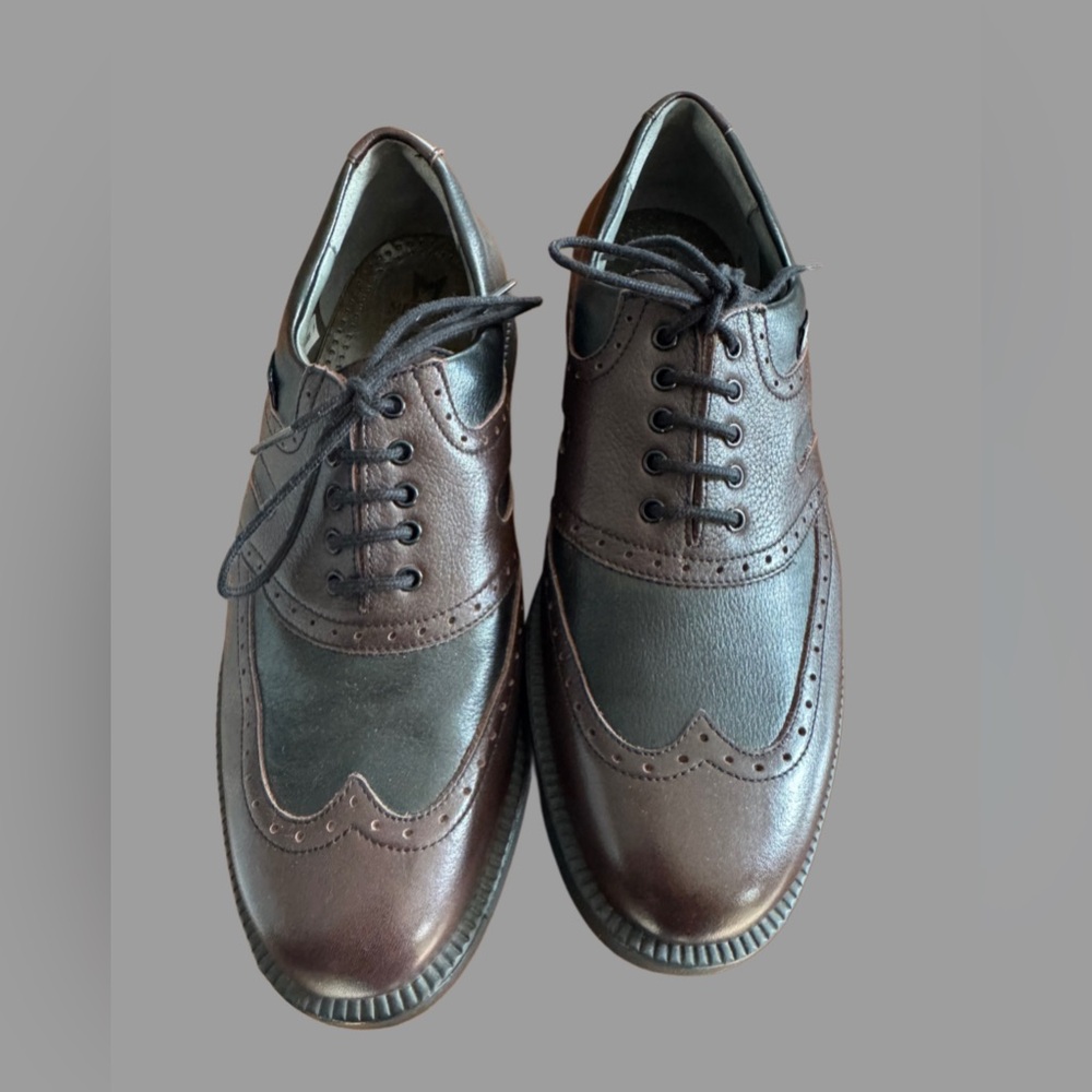 Mephisto Classic Brown Leather Men's Golf Shoes.